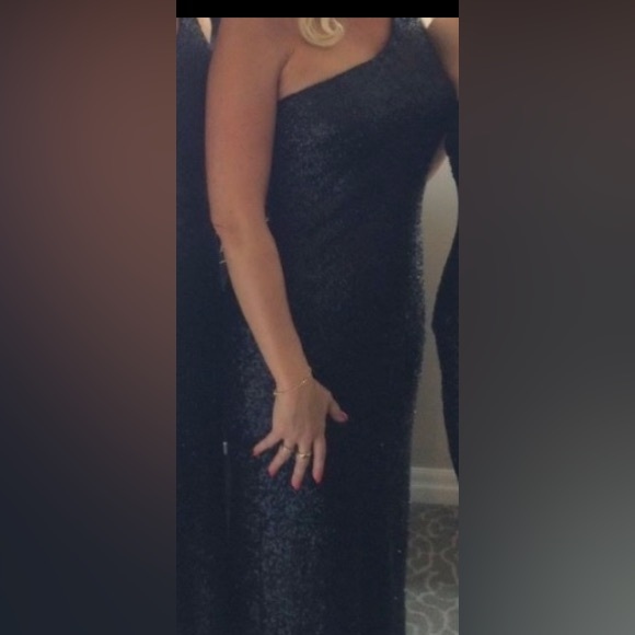 COPY - Gorgeous black sequence dress. - Picture 3 of 3